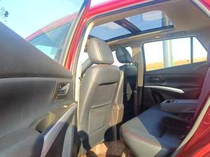 Suzuki <span class=keywords><strong>SX4</strong></span> S-<span class=keywords><strong>Cross</strong></span> 1.6 CVT del 2015, ben equipaggiata, abitacolo spazioso, bassi costi di manutenzione, ideale per la città e i viaggi leggeri. - Product Image 5