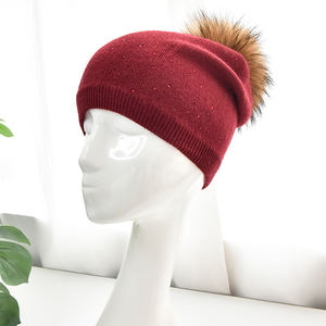 Haute qualité femmes Bling diamant strass bonnets <span class=keywords><strong>pour</strong></span> dames <span class=keywords><strong>Bonnet</strong></span> <span class=keywords><strong>laine</strong></span> bonnets chapeau strass Skullies tricoté chapeaux - Product Image 4