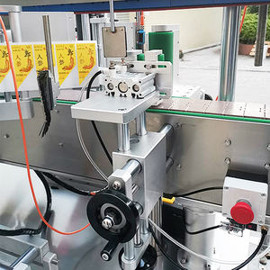 Machine d'étiquetage double face haute précision pour bouteilles de boissons, équipement d'étiquetage conforme aux normes GMP - Product Image 2