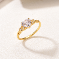 Bague de fiançailles vintage en argent sterling 925 plaqué or 18 carats avec moissanite taille cœur 1,2 CTW et pavé filigrané