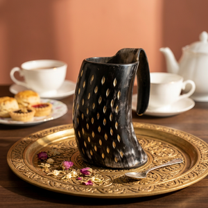 Chope à bière artisanale de luxe en corne de buffle, écologique, polie, avec design personnalisable et fonctionnalité intelligente - Product Image 1