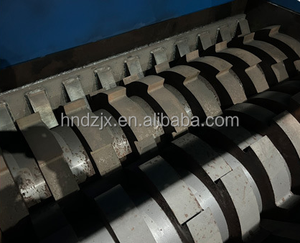 DZJX Large Double-shaft Shredders Are Used in Waste Recycling Stations to <strong>Shred</strong> Plastic and <strong>Rubber</strong> - Product Image 5