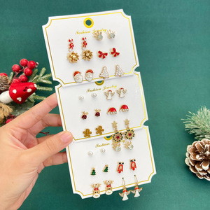 Pendientes Colgantes Estilo Tarjeta de Navidad Europeos y Americanos, Lindos con Reno, Papá Noel, Muñeco de Nieve, Aleación de Dibujos Animados para Mujer - Product Image 3