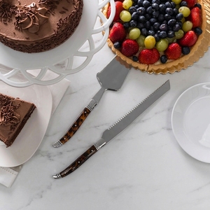 Ensemble de couteau et spatule à gâteau Modern Bakery Essentials, manche en acrylique durable, style français, pour couper les gâteaux, couteau à pâtisserie et à pain - Product Image 3