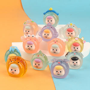 Venta al por mayor Mini lindo adorno de resina luminoso doce constelaciones ornamento marea jugar DIY acrílico talismán - Product Image 2