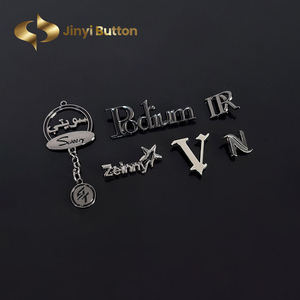 Jinyi nhà máy tùy chỉnh thiết kế mới thương hiệu vàng mạ kim loại thư biểu tượng Nhãn trang trí hat Giày túi quần áo kim loại biểu tượng nhãn tag - Product Image 6