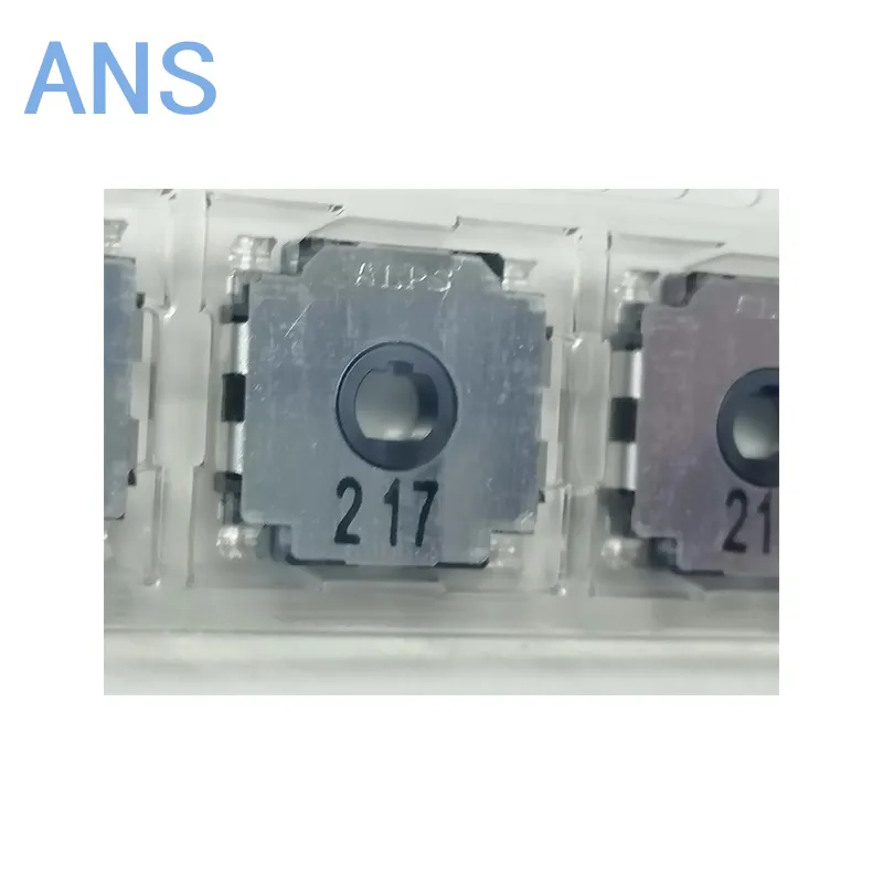 Venta caliente Suministro de una parada de componentes electrónicos RDC803001A Sensores de posición de tipo lineal 5V 4-Pin SMD T/R