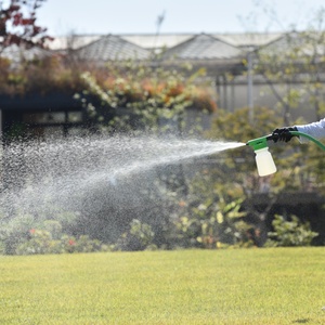 Pulvérisateur de jardin 2L à 5 rapports réglables <span class=keywords><strong>pour</strong></span> l'entretien des pelouses, l'élimination des mauvaises herbes, les <span class=keywords><strong>engrais</strong></span> et l'éliminateur d'odeurs d'animaux - Product Image 5