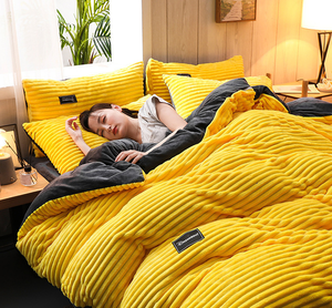 Parure de lit 4 pièces en <span class=keywords><strong>flanelle</strong></span> polaire unie, portable, chaude et thermique, 100 % polyester, 600 fils, avec housse de couette et taies d'<span class=keywords><strong>oreiller</strong></span> – Meilleures ventes - Product Image 3