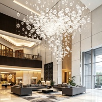 Luminaire de plafond décoratif moderne en verre bulle fait main, design sphérique dispersé, pour hall de villa et hôtel à haut plafond