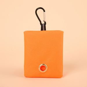 Venta al por mayor de bolsas personalizadas de lona multicolor para caca de perro Cierre de botón portátil dispensador de bolsas de basura para mascotas para actividades al aire libre - Product Image 5