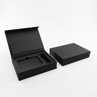 Boîte cadeau rigide magnétique personnalisée, étanche, avec insert en mousse EVA, emballage en papier rigide de luxe, logo embossé en feuille d'or, cosmétique