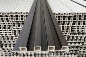 Tubos Cuadrados de WPC Coextruido de Segunda Generación, Impermeables, Anti-Tieras, con Vetas de Madera, Huecos, para Decoración de Villas, Estilo Europeo y <span class=keywords><strong>Mexicano</strong></span> - Product Image 5