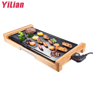 Corps en bambou barbecue machine ménage intérieur <span class=keywords><strong>4</strong></span>-personne sans fumée de cuisson barbecue plat antiadhésif électrique <span class=keywords><strong>appareil</strong></span> à <span class=keywords><strong>raclette</strong></span> - Product Image 1