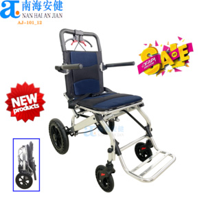 Fauteuil roulant <span class=keywords><strong>de</strong></span> réadaptation en aluminium et métal AJ-101_12" avec frein à main, capacité <span class=keywords><strong>de</strong></span> 100 kg, certifié CE - Product Image 2