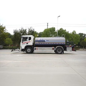 Nouveau camion de nettoyage de rue électrique pur <span class=keywords><strong>KLF</strong></span> DONGFENG DV5 4x2 avec fonction de lavage, batterie CATL LiFePO4, autonomie de 201-300 km - Product Image 2
