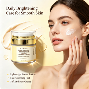 Crema Viso Idratante Antietà e Schiarente al Collagene Naturale Biologico e Vitamina C a Marchio Privato - Product Image 5