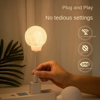 OEM Personnalisable ABS Corps LED Veilleuse pour Chambre Mini USB Commande Vocale Intelligente Protection des Yeux Lune Atmosphère Batterie