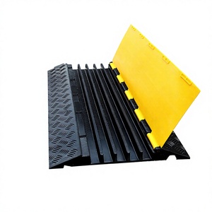 Protector de Cables de PVC + Refuerzo Metálico de 5 Vías, 6R MJ-C905XS, Aprobado por CE RoHS, para Rampa de Concreto 900x500x50mm, 10-15 mph, Portátil - Product Image 2