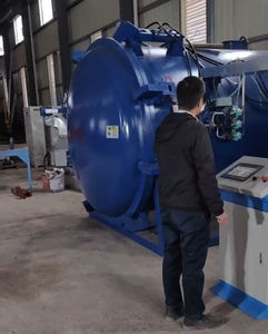 Machine à mousse réticulée automatique, commande hydraulique, économie de main-d'œuvre - Product Image 5