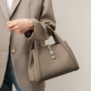 Sac Seau <span class=keywords><strong>Cuir</strong></span> Véritable Femme Quiet Luxury Structuré <span class=keywords><strong>Cuir</strong></span> Pleine Fleur Sac à Main Créateur Usine Grossiste Sac à main pour femme - Product Image 1