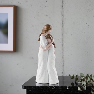 Estatua Decorativa de Resina de Madre e Hija Abrazándose, Decoración para el Hogar, Regalo para el Día de la Madre y Cumpleaños - Product Image 4
