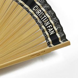 Éventail Pliant de Luxe Personnalisé avec Logo de Marque, Style Vintage, en Soie Blanche et Bambou, Idéal pour Décoration de Fête et Cadeaux - Product Image 4