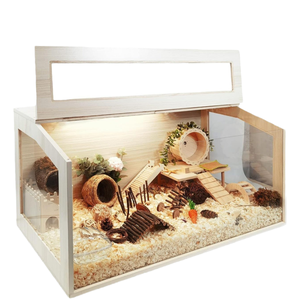 บ้านแฮมสเตอร์ไม้กันกัดพร้อมไฟ LED โครงสร้างแข็งแรง ระบายอากาศได้ดี เหมาะสำหรับหนูตะเภาและสัตว์ขนาดเล็ก - Product Image 1