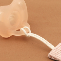 Vente en gros de pinces en bois personnalisées pour bébé Chaîne de sucette en tissu 100% coton pour bébé Chaîne factice