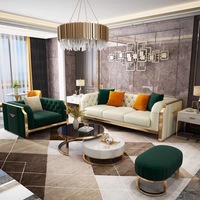 Ensemble de canapés en cuir capitonnés minimalistes de luxe léger italien, avec cadre en métal doré et rembourrage en éponge, 3 places et 2 places, pour appartement et hôtel