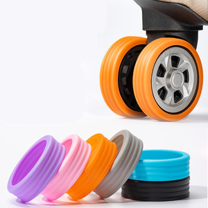 Fundas Protectoras de Silicona Coloridas para Ruedas de Maleta, para la Mayoría de las Maletas con 8 Ruedas - Product Image 2