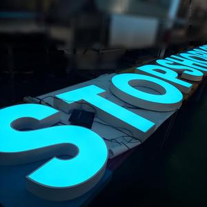 Enseigne 3D en acier inoxydable avec lettres lumineuses LED, design moderne, lettres en résine époxy rétroéclairées pour publicité - Product Image 2