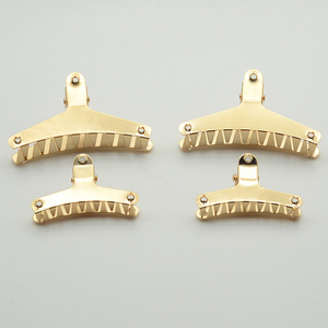 Pinzas para el pelo KC de 5,5 cm y 8cm, horquillas acrílicas de ácido acético con agujeros de púas, color dorado y liso - Product Image 6