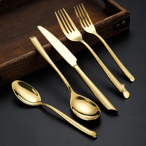 Juego de Cubiertos Horseshoe de 5 Piezas, Acero Inoxidable 316, Cuchillo, Tenedor y Cuchara con Borde Dentado, Acabado Pulido, Color Sólido, para Adultos - Product Image 5