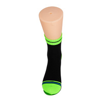 Chaussettes de sport de randonnée en plein air imperméables d'impression numérique mince d'équipage rayé vert fluorescent