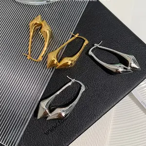 INS Unique Design Irregular Geometric Water Drop Earrings Exquisite Minimal Brass Gold Chunky Metal Hoop Earrings