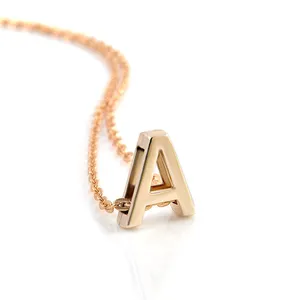 Cadena de eslabones de tono dorado de alto rendimiento de moda y collar de regalo con colgante de letra inicial del alfabeto
