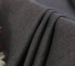 Vải may vest chất liệu <span class=keywords><strong>twill</strong></span> <span class=keywords><strong>TR</strong></span> 80/20 bán chạy, chất liệu viscose polyester <span class=keywords><strong>tr</strong></span>ơn, có tính chất co giãn, thích hợp may đầm và quần áo - Product Image 6