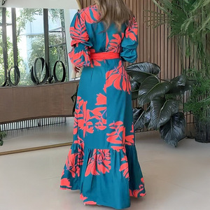 2025 automne mode bouton col en v profond décontracté <span class=keywords><strong>Maxi</strong></span> robe à manches longues feuilles imprimer élégant longue robe - Product Image 4