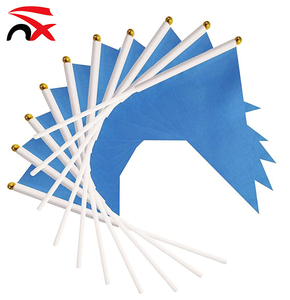 Высокое качество, оптовая продажа, быстрая доставка, треугольник, мини-полиэстер, синий ручной волнистый флаг для товаров - Product Image 4