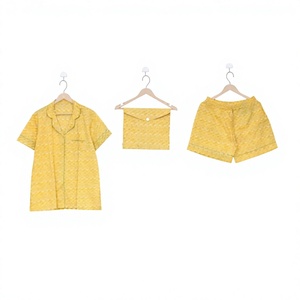 Ensemble de pyjama pour femmes en coton 100% à imprimé floral jaune, haut à manches courtes, shorts, 3 pièces, décontracté, printemps/automne, été, séchage rapide - Product Image 1