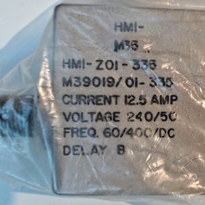 Lot de 6 disjoncteurs PLC <span class=keywords><strong>Heinemann</strong></span> HMI-Z01-336 M39019/01-336 12.5A à temporisation, protection de puissance de type militaire pour usage industriel - Product Image 1