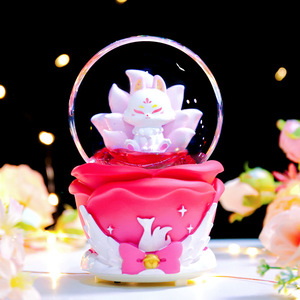 La nueva caja de música giratoria con bola de cristal Xianhu Rose y rotación interna está disponible para enviar a tu mejor amigo y - Product Image 1