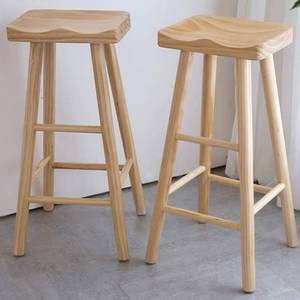 Meubles de cuisine, comptoirs de restaurant, tabourets de bar en bois sur mesure - Product Image 1