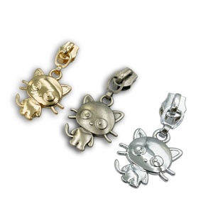 Prêts à être expédiés : Tirettes et têtes de fermeture éclair métalliques de haute qualité, sans nickel, à verrouillage automatique, pour 5 (unités) #   Fermeture éclair en nylon (alliage de zinc) - Product Image 5