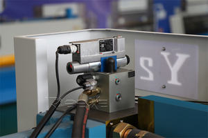 Máquina plegadora de chapa 170T/3200 3 + 1 Axis Prensa plegadora de chapa plegadora precio chapa - Product Image 3