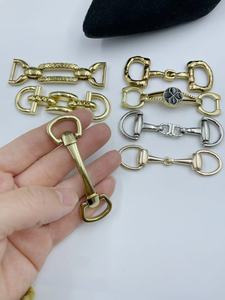 Fibbie per Scarpe Personalizzate all'Ingrosso - Stili Multipli per Progetti di Calzature Personalizzate, Design Semplice ed Elegante - Product Image 4