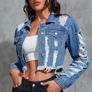 Chaquetas de Verano Personalizadas OEM para Mujer, Chaquetas de Estilo Hip-Hop Urbano, Chaqueta Corta de Mezclilla para Mujer con Lavado Ácido y Efecto Desgastado - Product Image 1