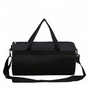 Sac de sport et de voyage Oxford personnalisé, décontracté et durable – Sac fourre-tout résistant à l'eau pour le football et le yoga, pour femmes et hommes - Product Image 4