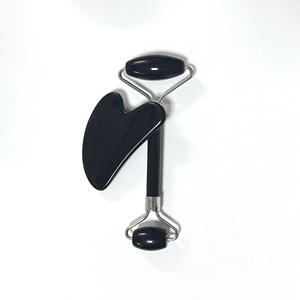 Rouleau double face en obsidienne noire 100 % naturelle en forme de cœur pour la beauté de la peau - Product Image 2